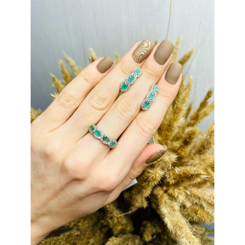 Серебряные серьги с изумрудом 009-7110