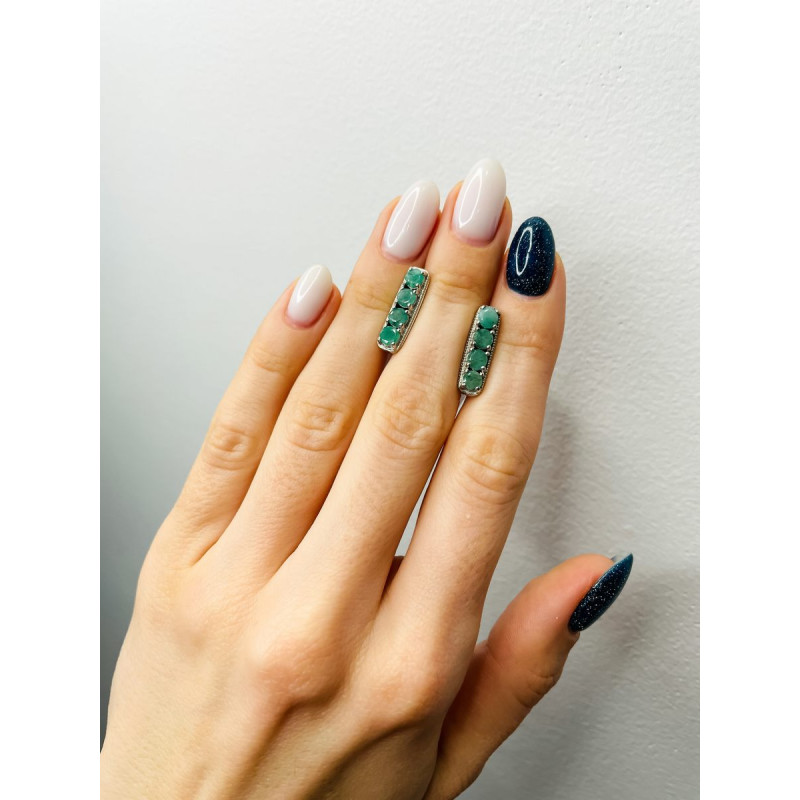 Серебряные серьги с натуральным изумрудом 147-71