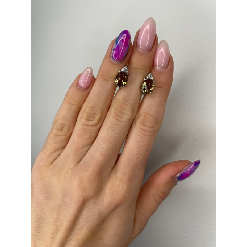 Серебряные серьги с нано султанитом 021N-8210