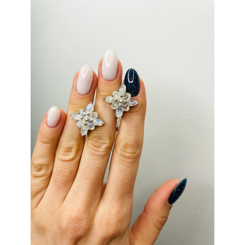 Silver Moonstone Earrings 172-89