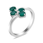 Серебряное кольцо с натуральным зеленим агатом 070-7310