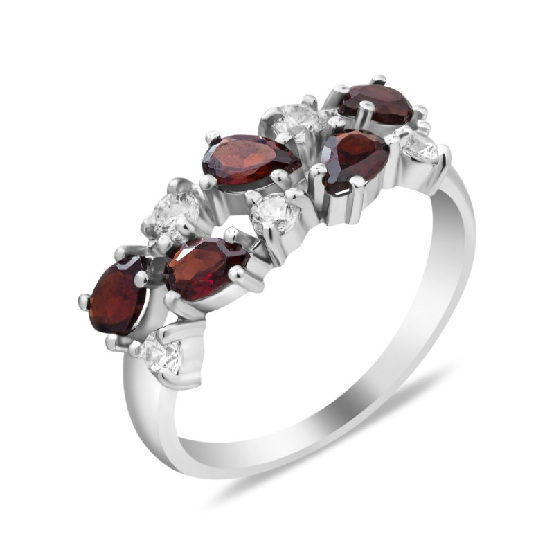 Silver ring with garnet 038-4110