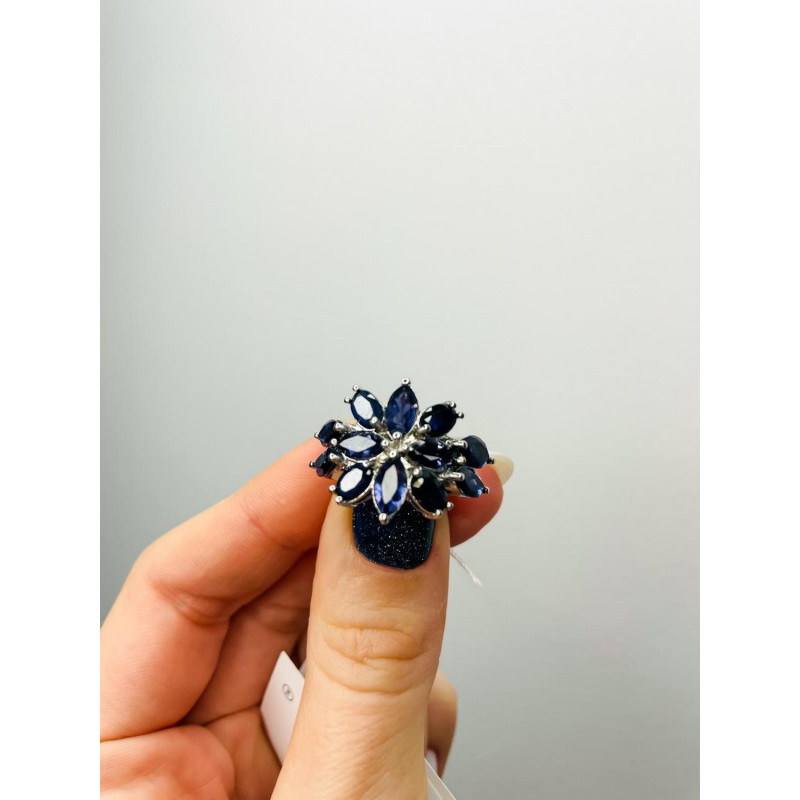 Серебряное кольцо с натуральным иолитом 195-6831