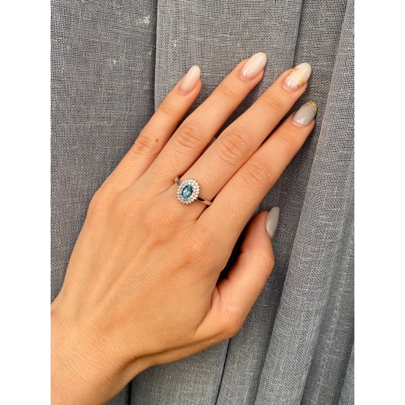 Серебряное кольцо с свисс топазом 086-3010