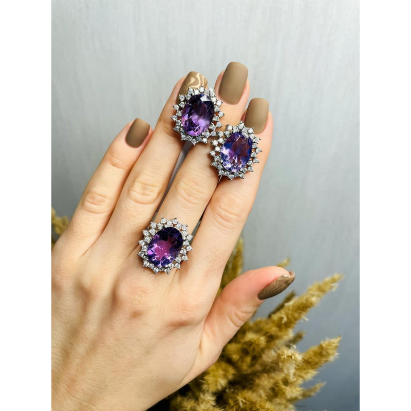 Silver ring with amethyst 170-6210
