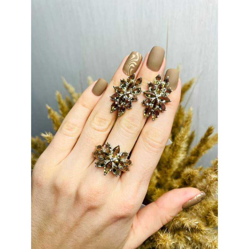 Серебряное кольцо с натуральным нано султанитом 195N-82