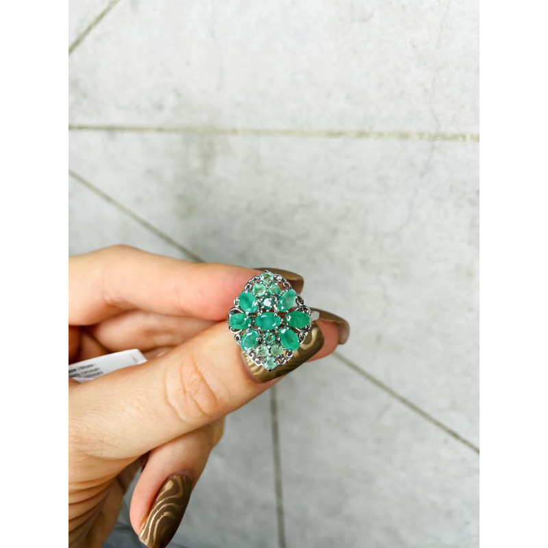 Серебряное кольцо с натуральным изумрудом 200-71