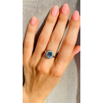 Срібна каблучка з свіс топазом та фіанітом 012-3010