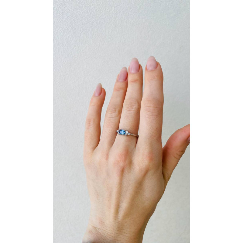 Срібна каблучка з фіанітом 084CZ-3110