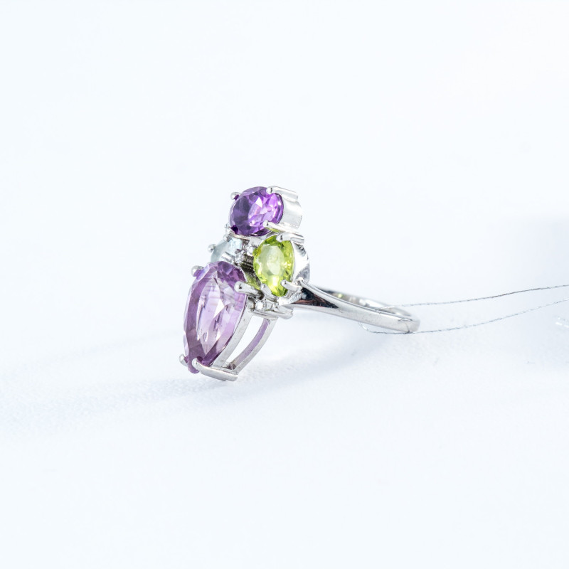 Срібна каблучка з аметистом та перідотом 181-62533910 