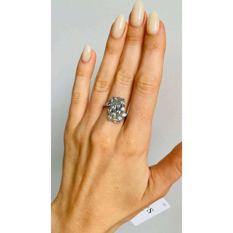 Срібна каблучка з скай топазом 185-39