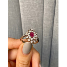 Срібна каблучка з рубіном та фіанітом 010-4410