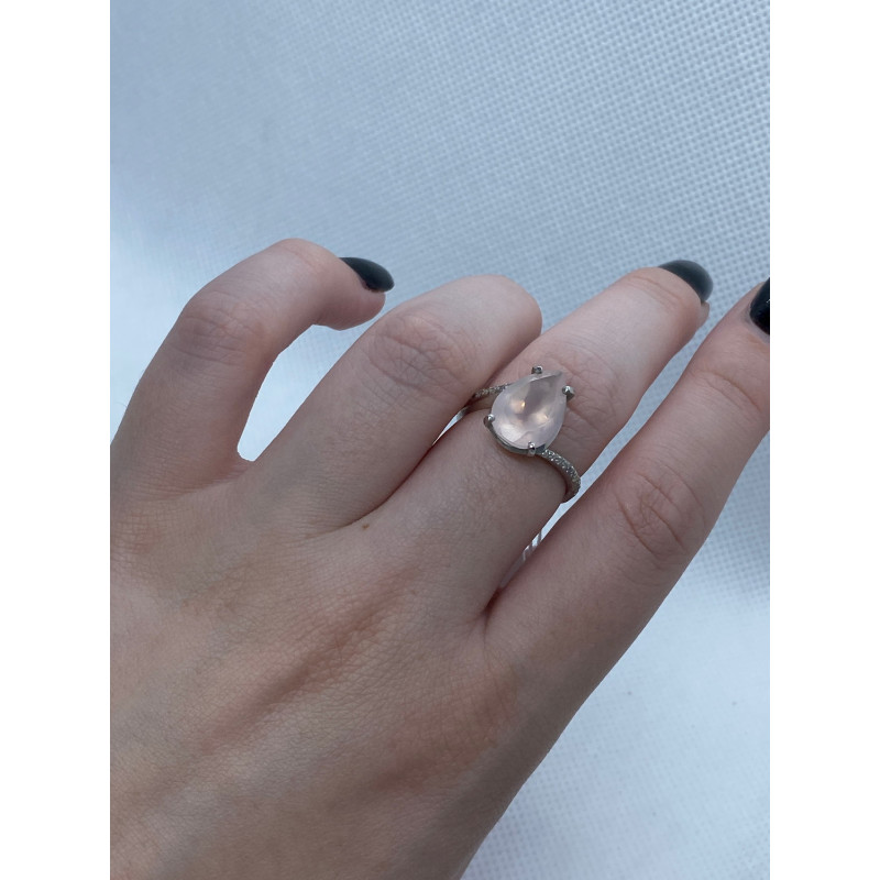 Срібна каблучка з рожевим кварцем та фіанітом 091-4610