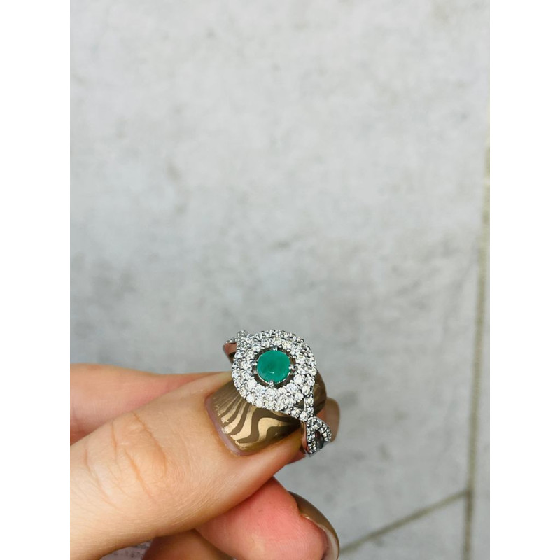 Срібна каблучка з смарагдом та фіанітом 002-7110