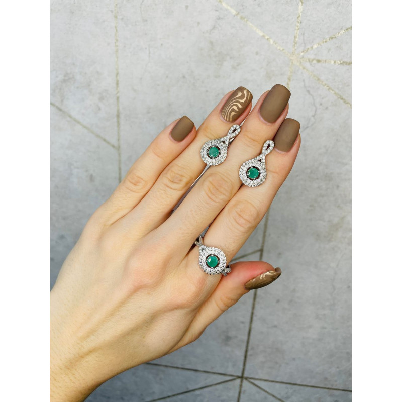 Срібна каблучка з смарагдом та фіанітом 002-7110