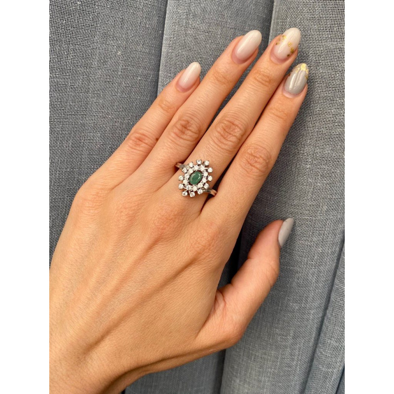 Срібна каблучка з смарагдом та фіанітом 010-7110