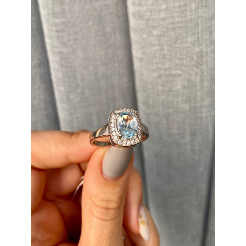 Срібна каблучка з скай топазом та фіанітом 060-3910