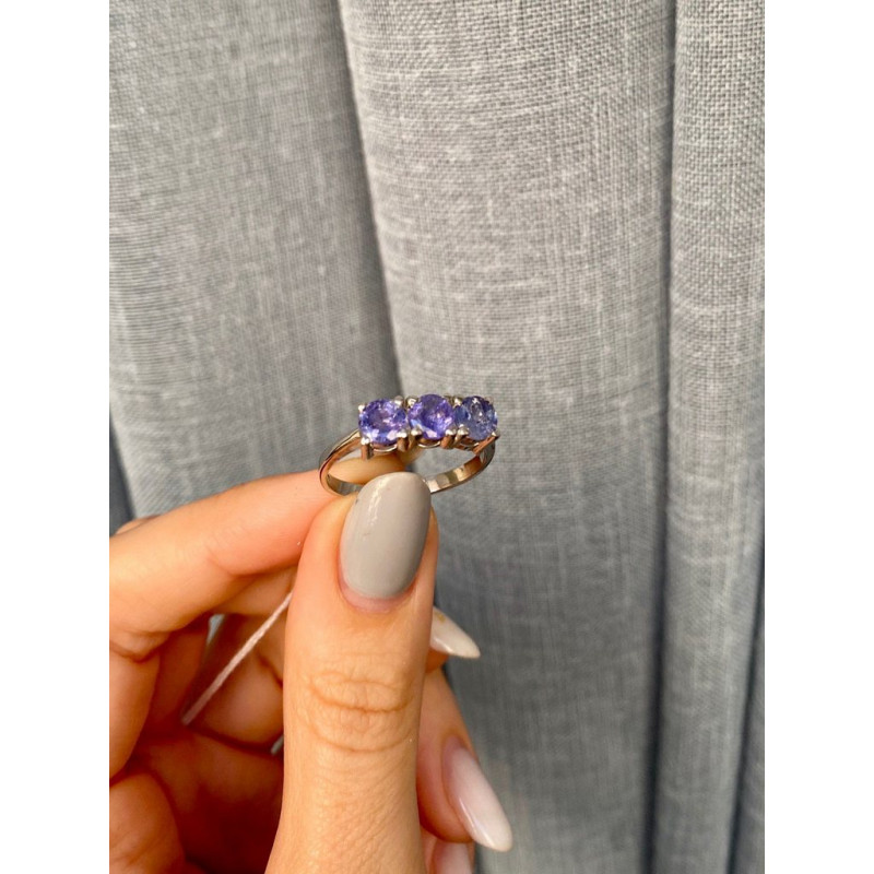 Срібна каблучка з танзанітом 046-35