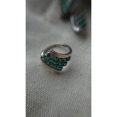 Срібна каблучка з фіанітом Laguna-73