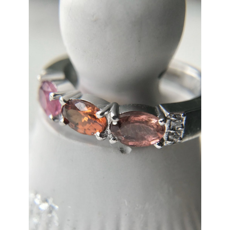Срібна каблучка з турмаліном та фіанітом 031-6510