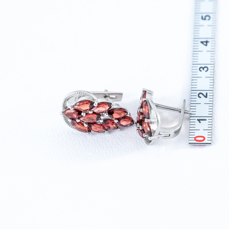 Срібні сережки з гранатом 226-41