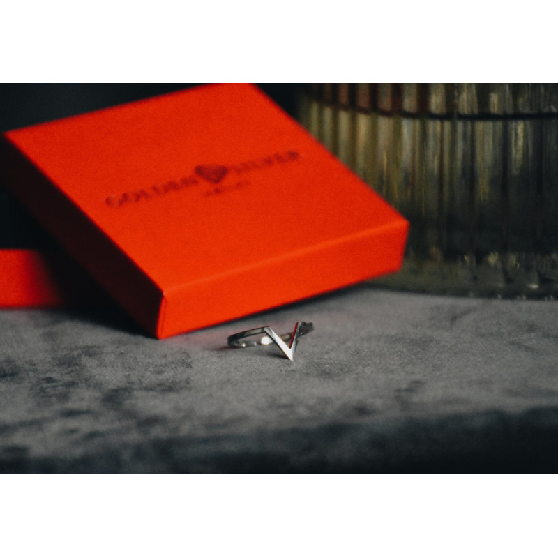 Silver ring minimalism S016