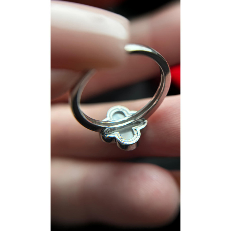 Срібна каблучка з перламутром S122-91