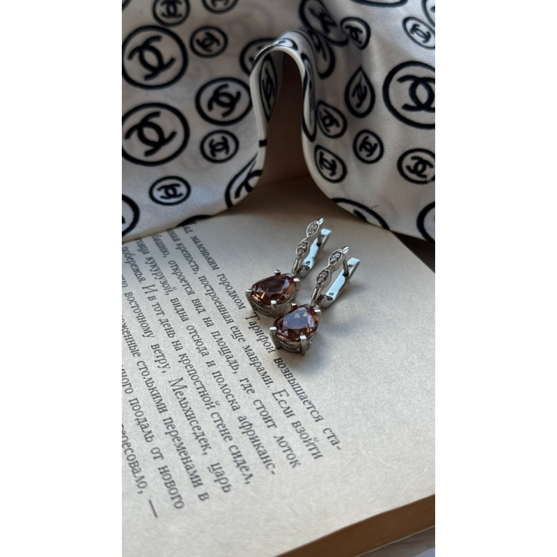 Серебряные серьги с натуральным нано султанитом 090N-8210