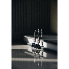 Серебряные серьги с сапфиром 107-3110
