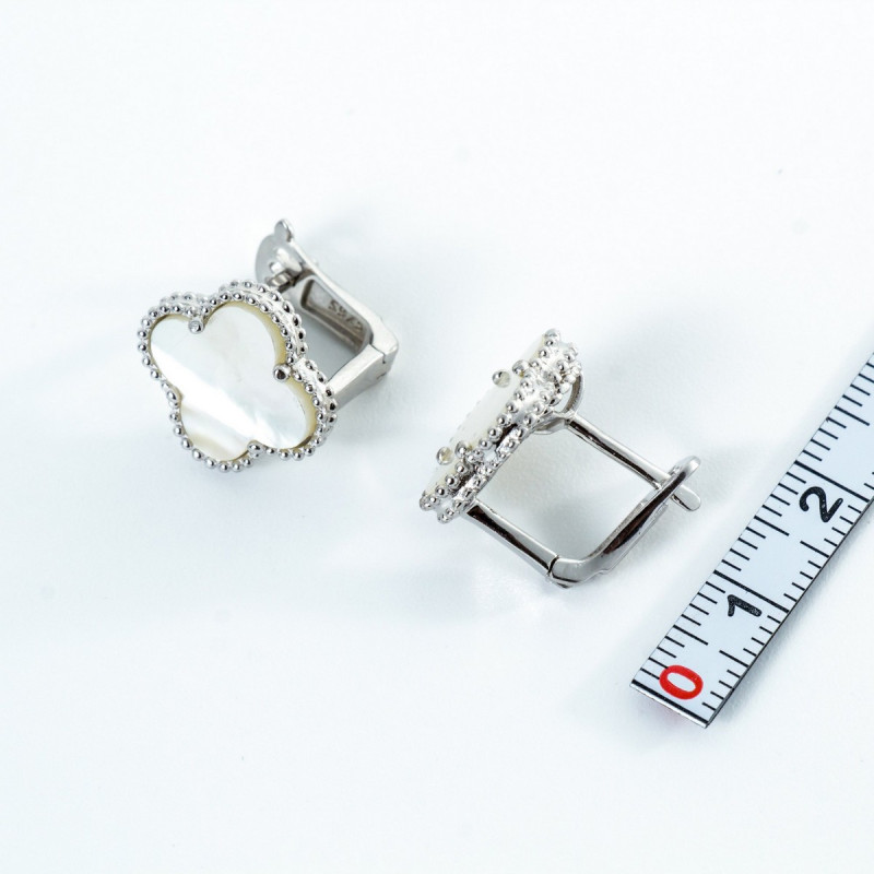 Срібні сережки зі вставками перламутру 02-00012-90 